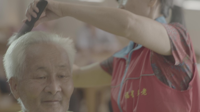 居家养老 老年食堂 老人吃饭