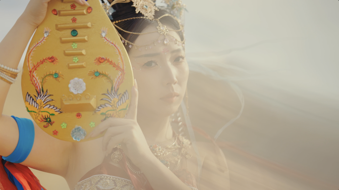 沙漠敦煌飞天舞唯美意境仙女美女舞蹈跳舞