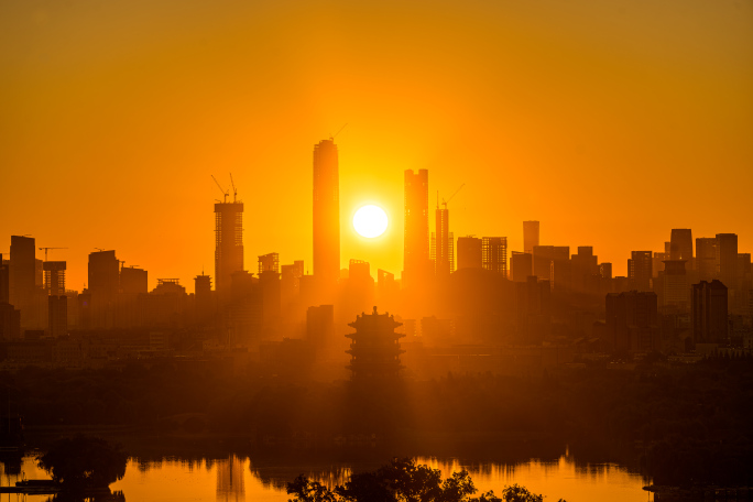 济南日出 超然楼日出 济南古今同框