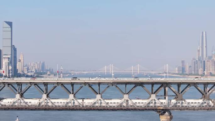 中国武汉两江四岸城市地标风光