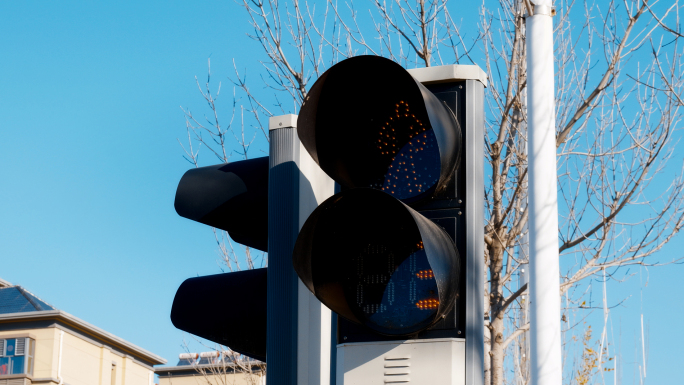 路口人行道交通灯红绿灯特写空镜头道路监控