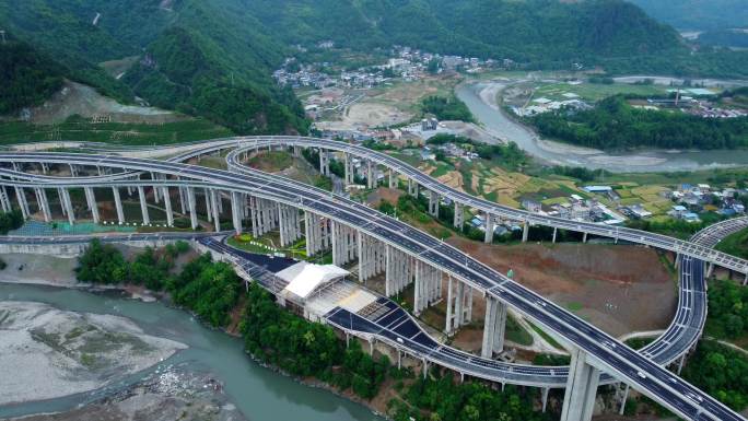 九绵高速平武段