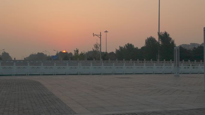 清晨北京中轴线起点永定门公园