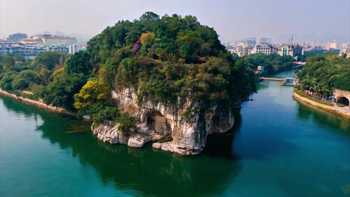 广西桂林象鼻山5A景区航拍