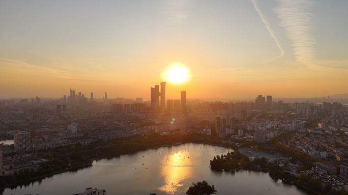 南京莫愁湖夕阳