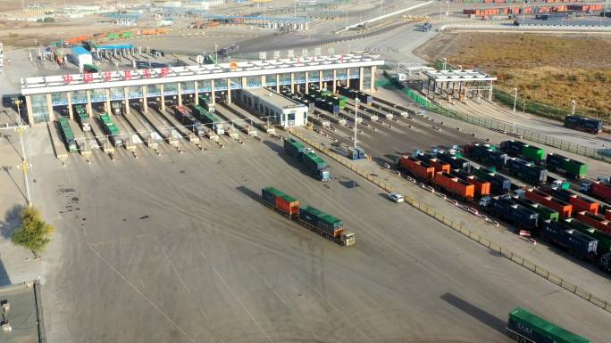 甘其毛都口岸延时