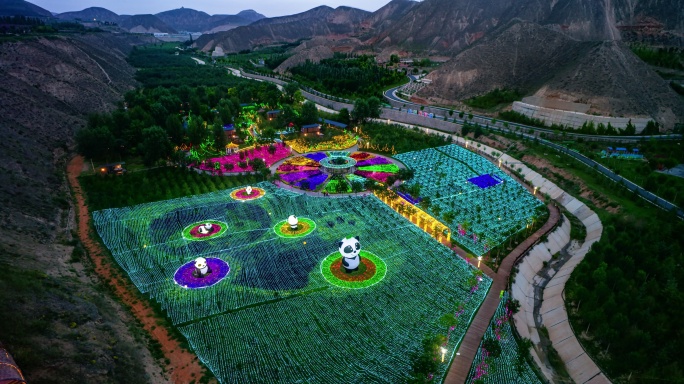 西北甘肃兰州野生动物园夜景8k航拍