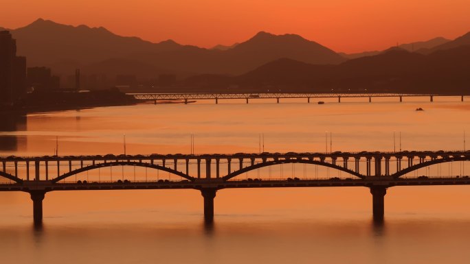 钱塘江日落
