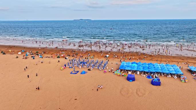 青岛金沙滩海水浴场