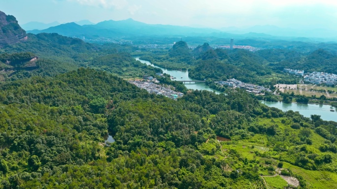 5K航拍韶关丹霞山地貌航拍南岭山脉航拍