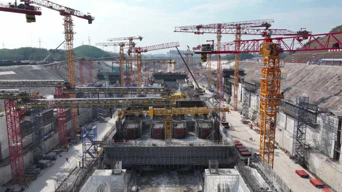 平陆运河青年枢纽建设 多角度航拍挖运河