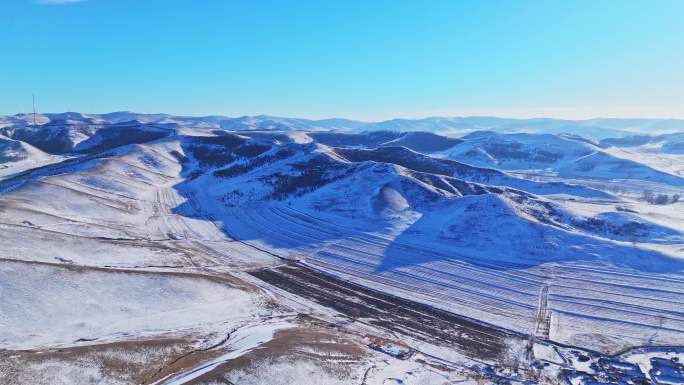 冬季承德丰宁坝上风电蓝天白云雪景航拍