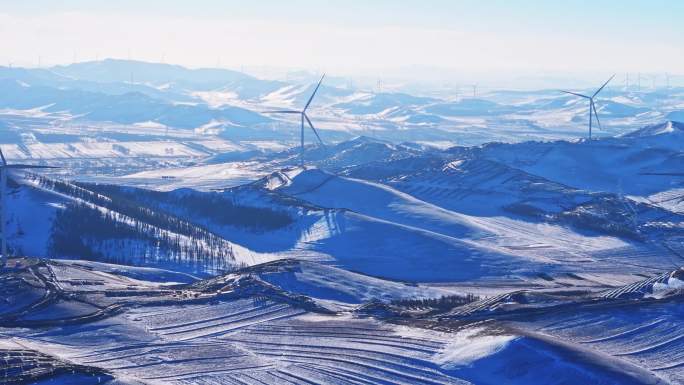 冬季承德丰宁坝上风电蓝天白云雪景航拍