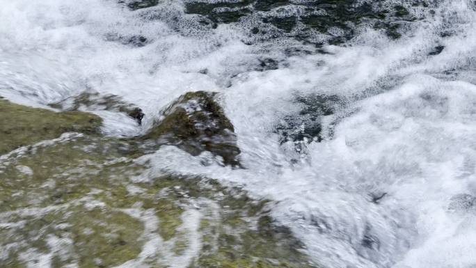 河道河流急流湍流流水