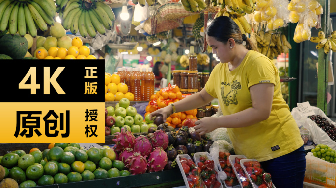 东南亚女人的水果摊