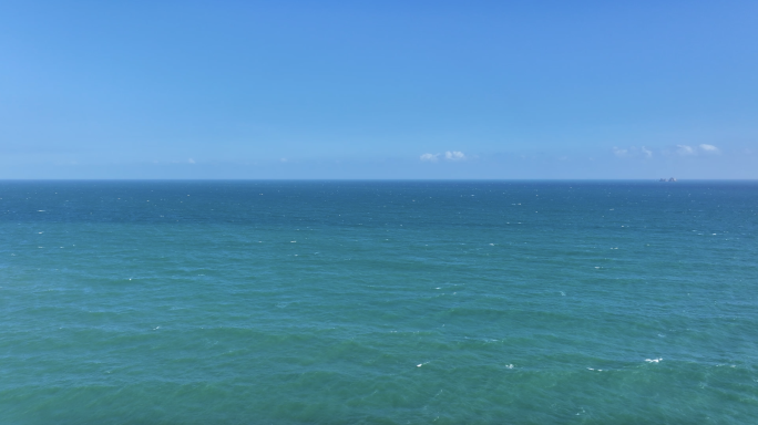 大海平静海面航拍