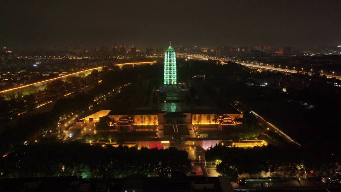 南京大报恩寺琉璃塔夜景航拍