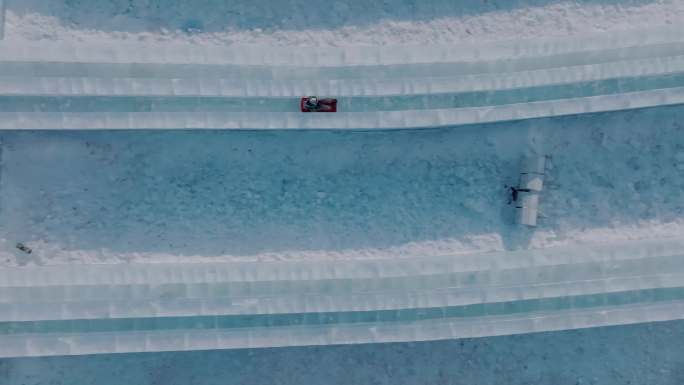 4K 哈尔滨第23届冰雪大世界大滑梯