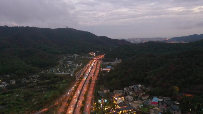 航拍湖南长沙汽车西站夜景