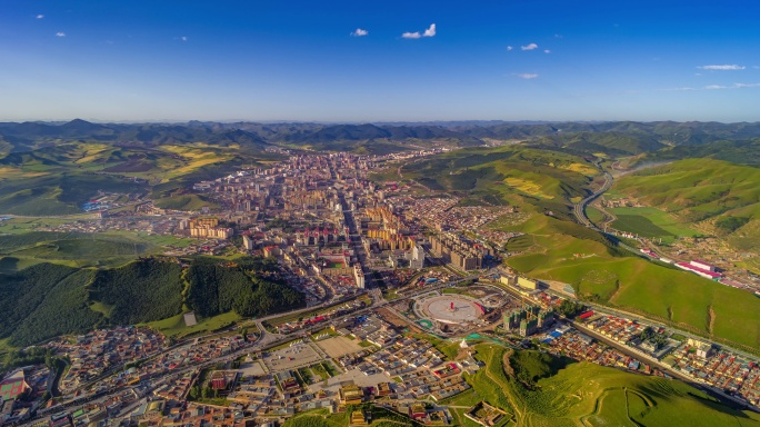 甘肃甘南合作市悟3 8k航拍