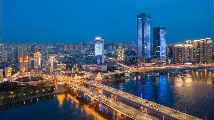 松花江公路大桥延时