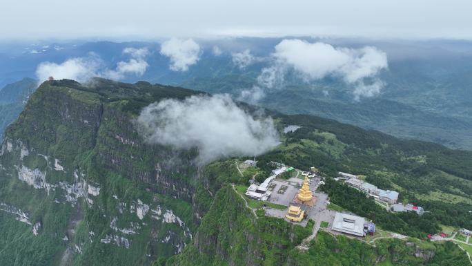 峨眉山金顶风光