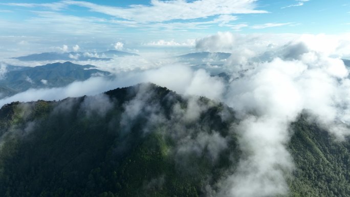 云南山云海 十连重山