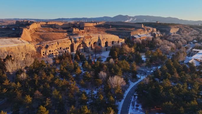 山西大同云冈石窟冬季晨光风景航拍