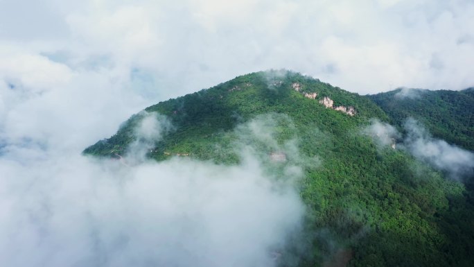 丹都山云海 德宏芒市西山