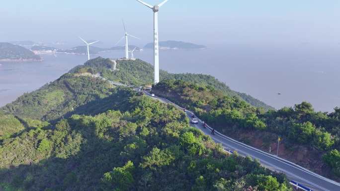 台州一号公路龙脊线广角跟拍航拍摩托车队