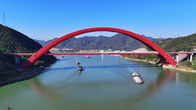 中国高铁 彩虹大桥