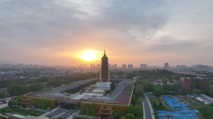 报恩寺日出