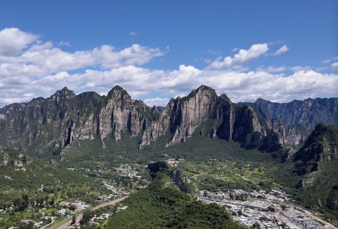 航拍北京房山区十渡景区珍贵影像