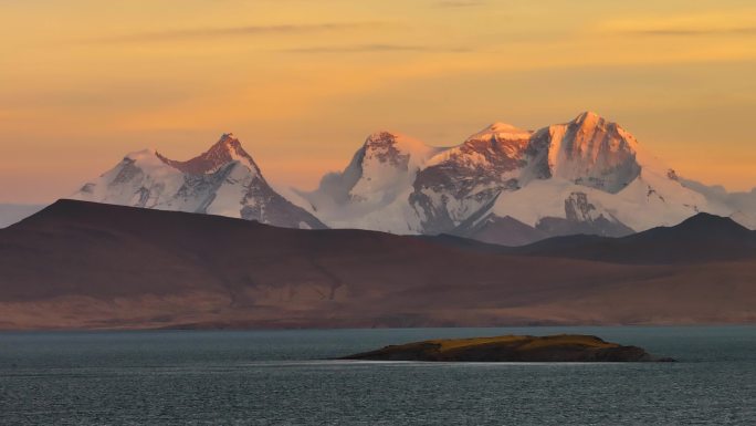 4K普莫雍错日落时分库拉岗日日落金山航拍
