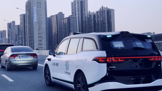 4K萝卜快跑 萝卜打车 无人驾驶