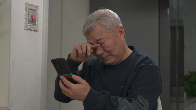 视力模糊 看不清 用眼过度 视力好