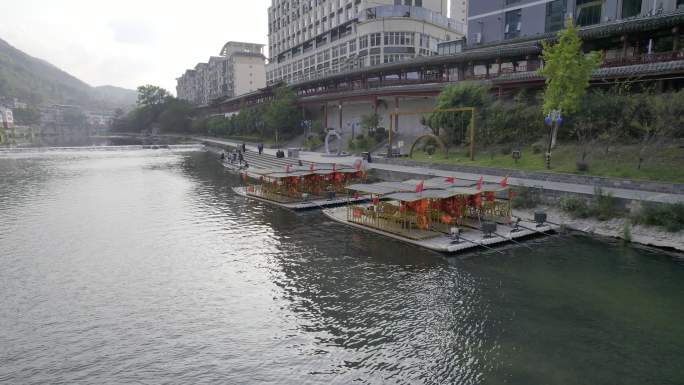 随便拍的江景，废片（没有携带防光污染）