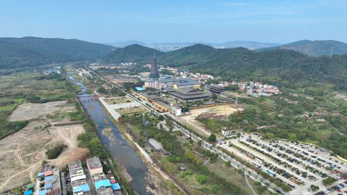 航拍广东省韶关市曲江区南华禅寺万佛宝塔
