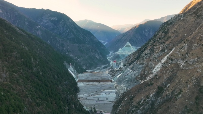 世界第一高坝大渡河流域水库水利水电工程