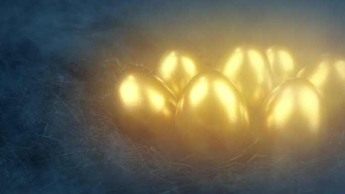 雾气弥漫的洞穴中的金龙蛋