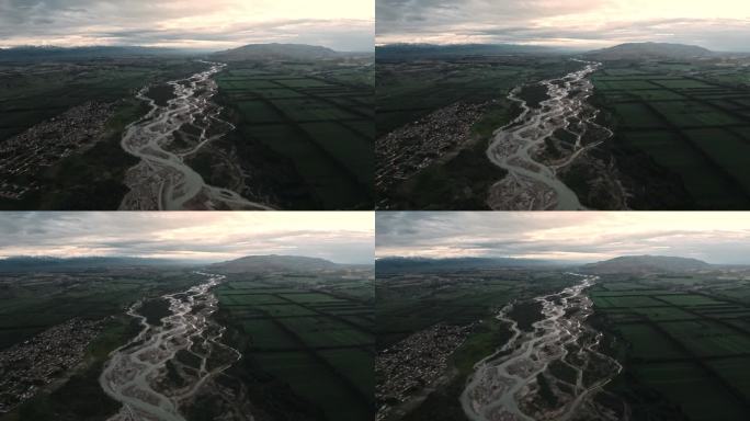 新疆特克斯河航拍