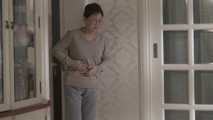 肠胃不好 消化不良 女人肚子痛