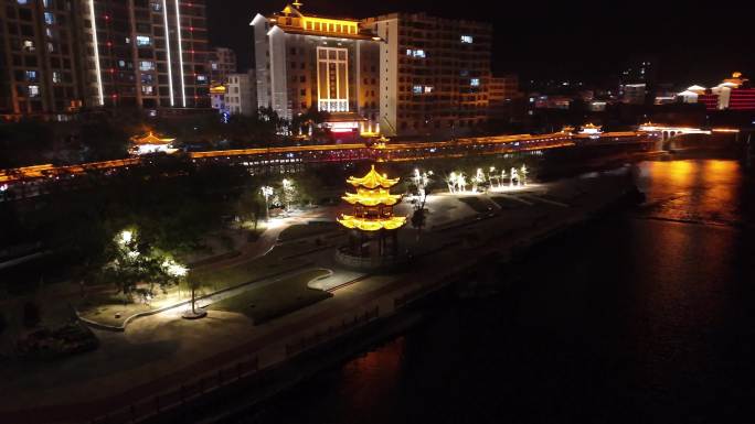 爱情岛凉亭刷锅