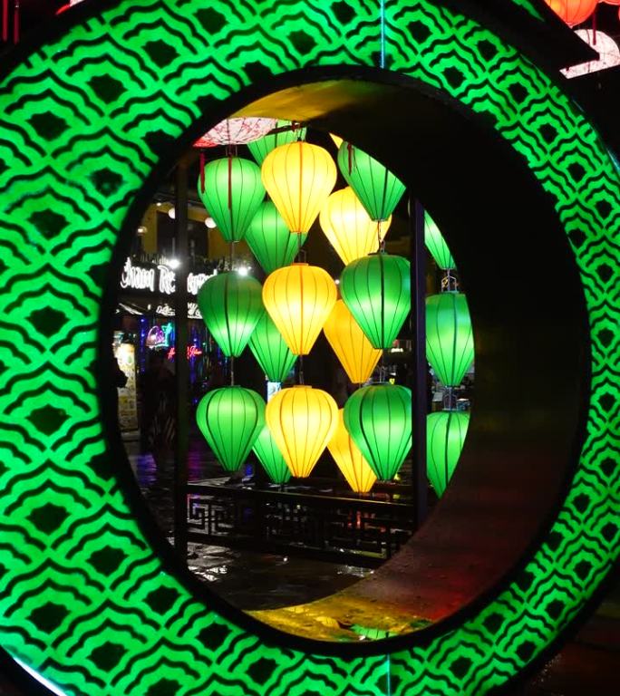 越南会安老城，从字母O看夜晚的街头生活