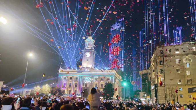 2025年江汉关跨年 激光倒计时