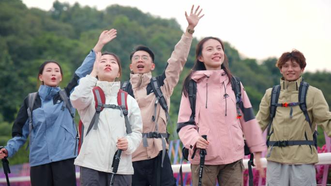 大学生徒步