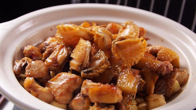 【爆款商用】黑松露鲍鱼焖鸡煲丨美食制作
