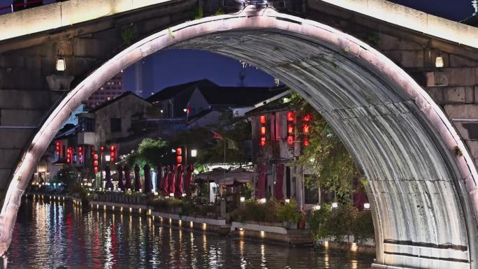 中国水镇夜景，在中国无锡