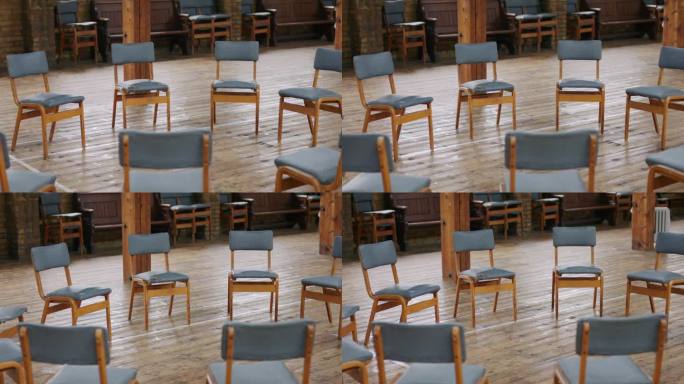 互助小组的椅子圈