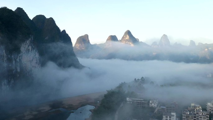 航拍仙境漓江景